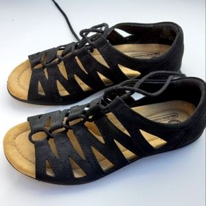 EARTH SPIRIT Sandals Black Size 6